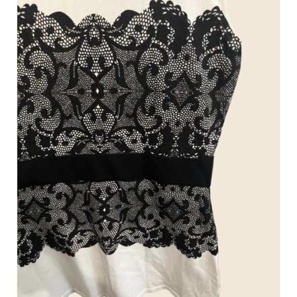 VENUS Lace Print Sleeveless Blouse Tank Top Size S - Picture 2 of 5